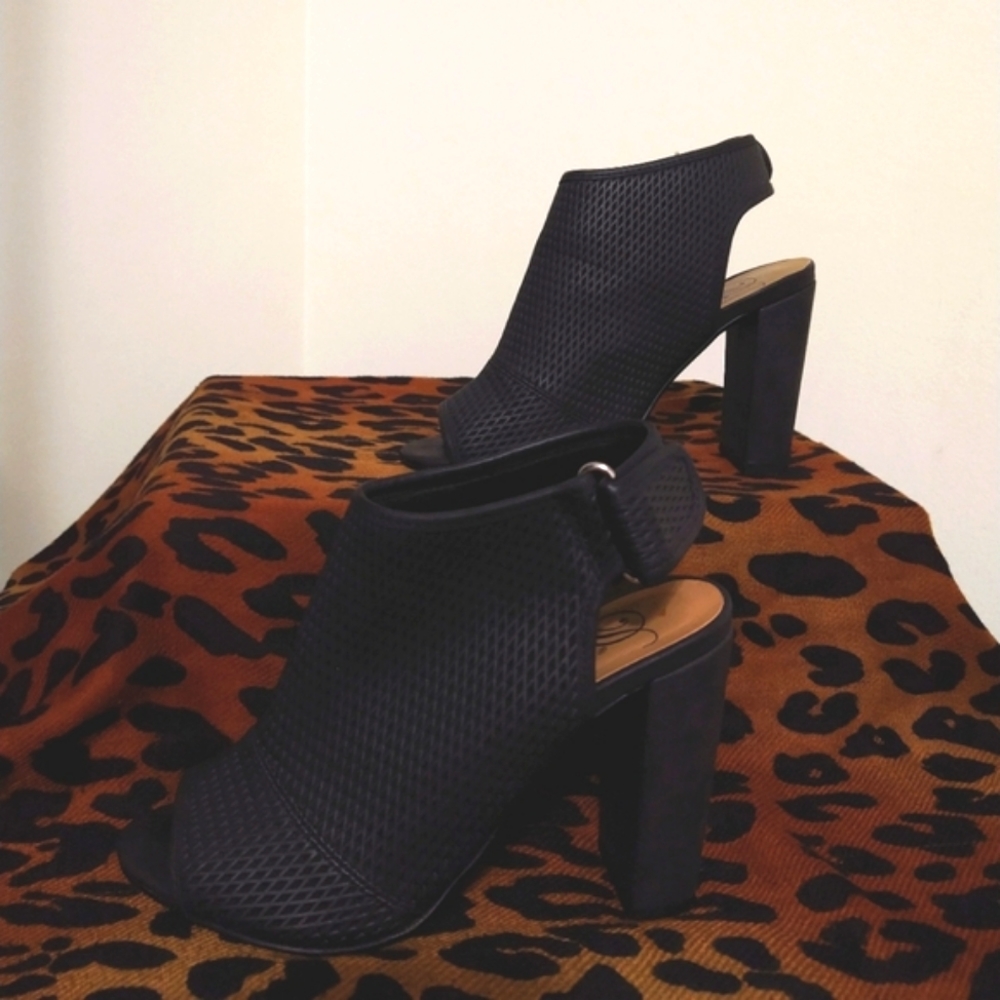 Peep Toe Block Heels - Picture 9 of 11